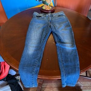 Lucky Brand Women’s Size 10 Jeans Good Condition.